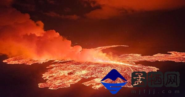 冰岛火山在12个月内第七次喷发